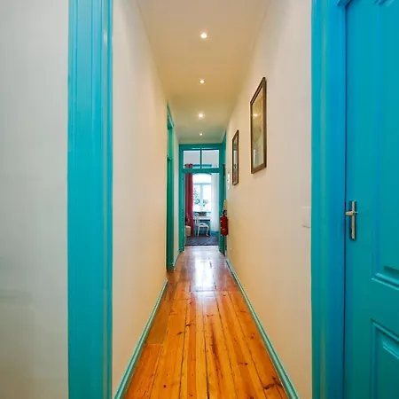Homestay C&o Alcantara-lisbon *