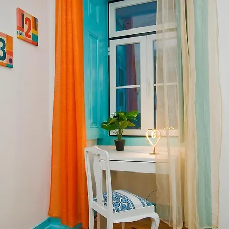 C&o Alcantara-lisbon Homestay